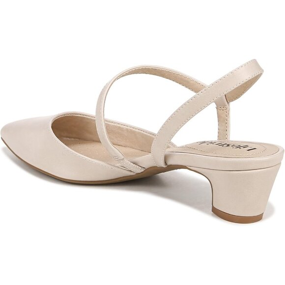 LifeStride Womens Almond Patent Polyurethane Pointed Closed Toe Minimalist Pump - Picture 8 of 9